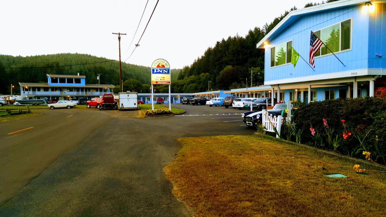 Winchester Bay Inn Reedsport Exteriör bild