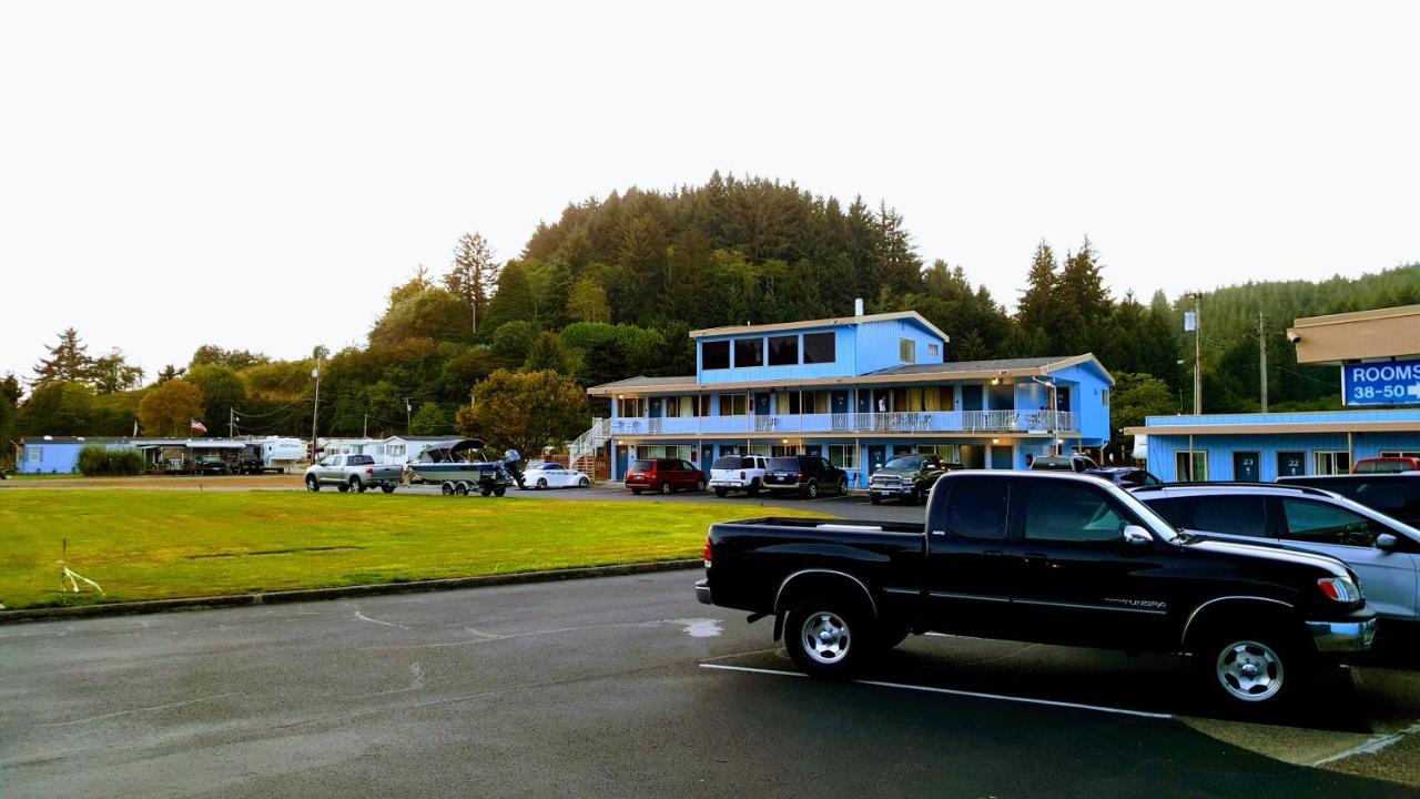 Winchester Bay Inn Reedsport Exteriör bild